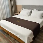 Albulena Hotel 4*