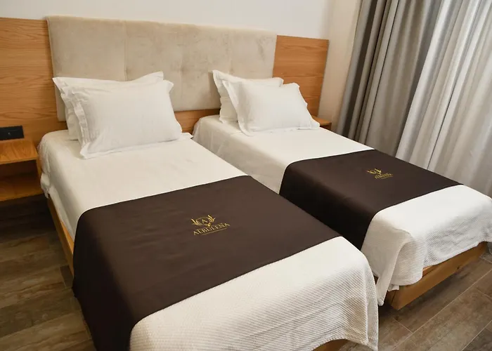 Otel Albulena 4*